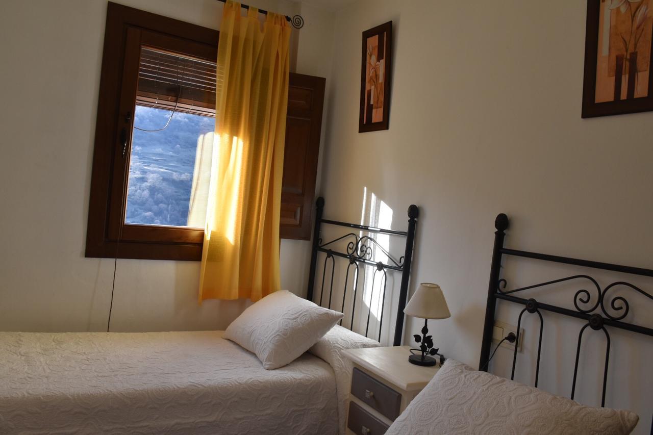 Apartamentos Vista Veleta Capileira Bagian luar foto